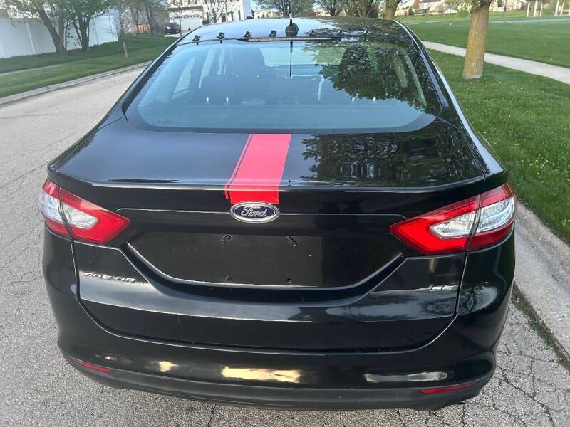 2014 Ford Fusion SE
