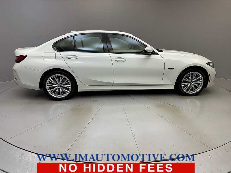 2023 BMW 3 Series 330e xDrive