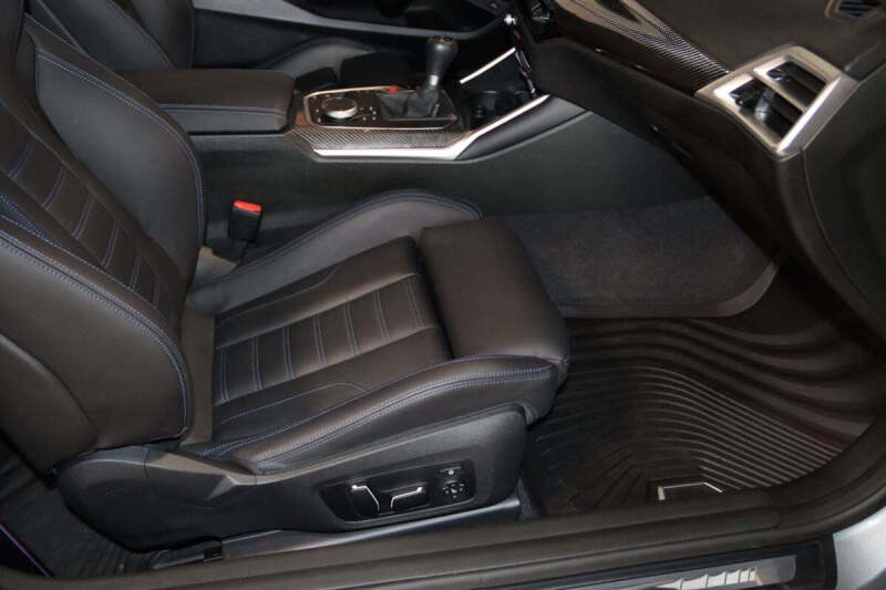 2025 BMW M2