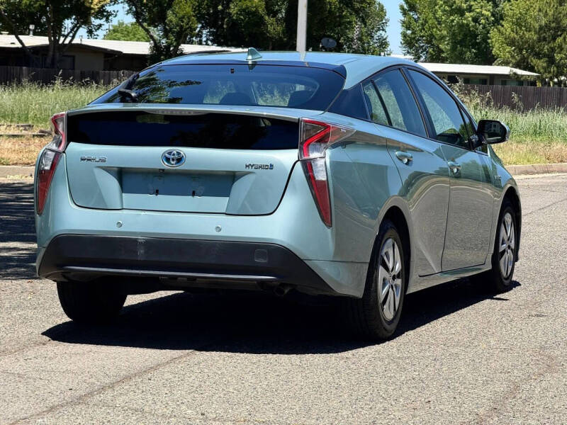 2017 Toyota Prius