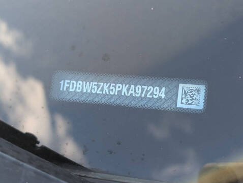 2023 Ford E-Transit 350