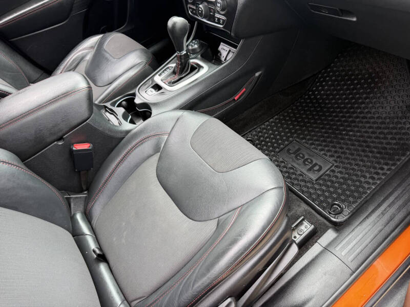 2016 Jeep Cherokee Trailhawk