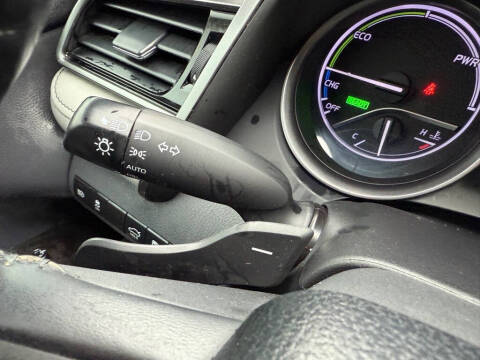 2021 Toyota Camry Hybrid XSE