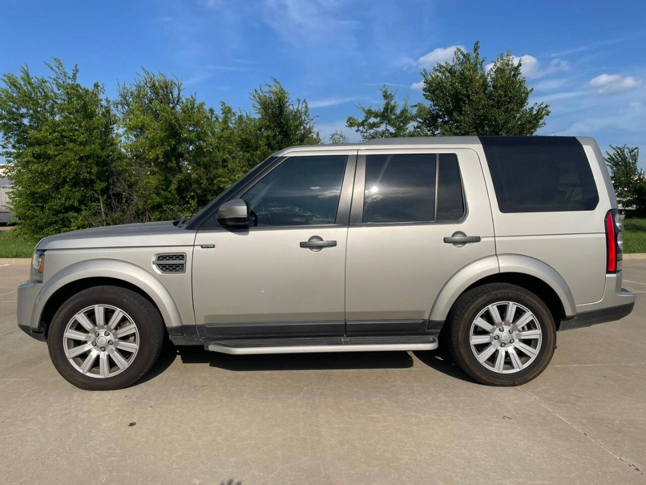 2016 Land Rover LR4 for sale at Auto Haven in Irving, TX