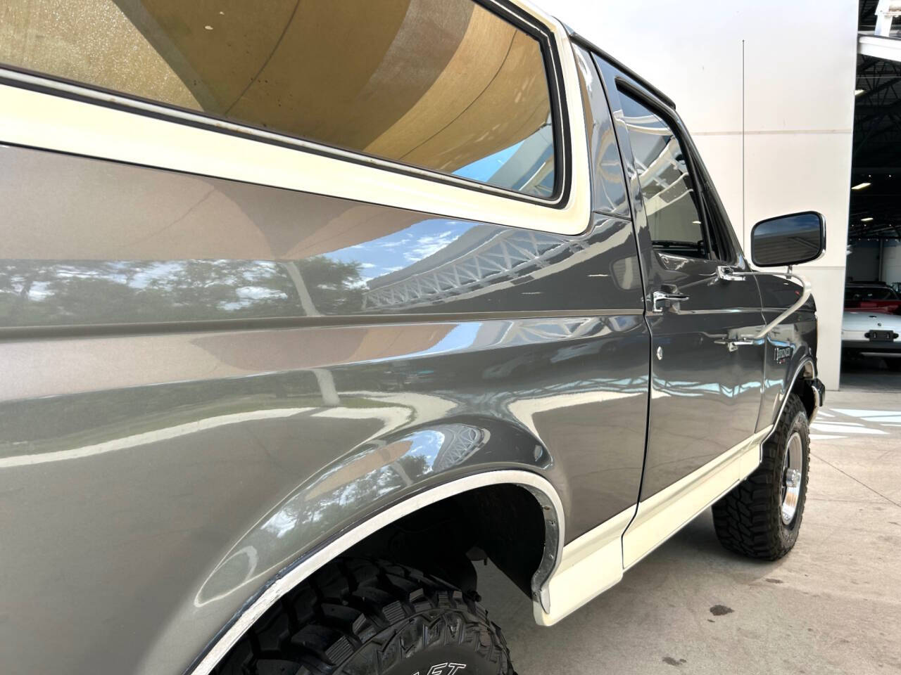 1989 Ford Bronco 15