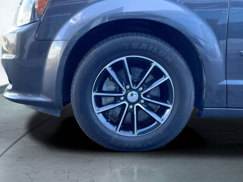 2017 Dodge Grand Caravan GT