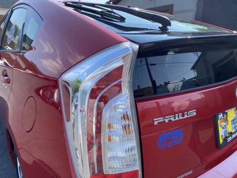 2014 Toyota Prius Two
