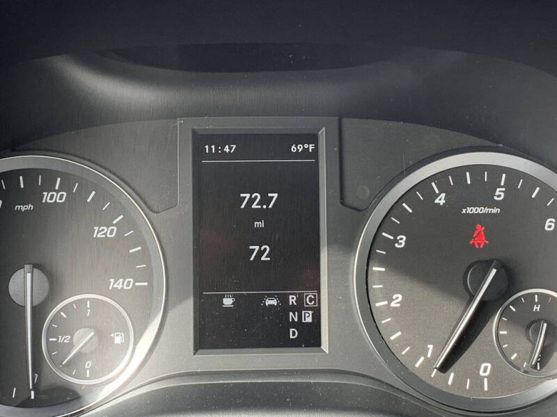 2023 Mercedes-Benz Metris Passenger