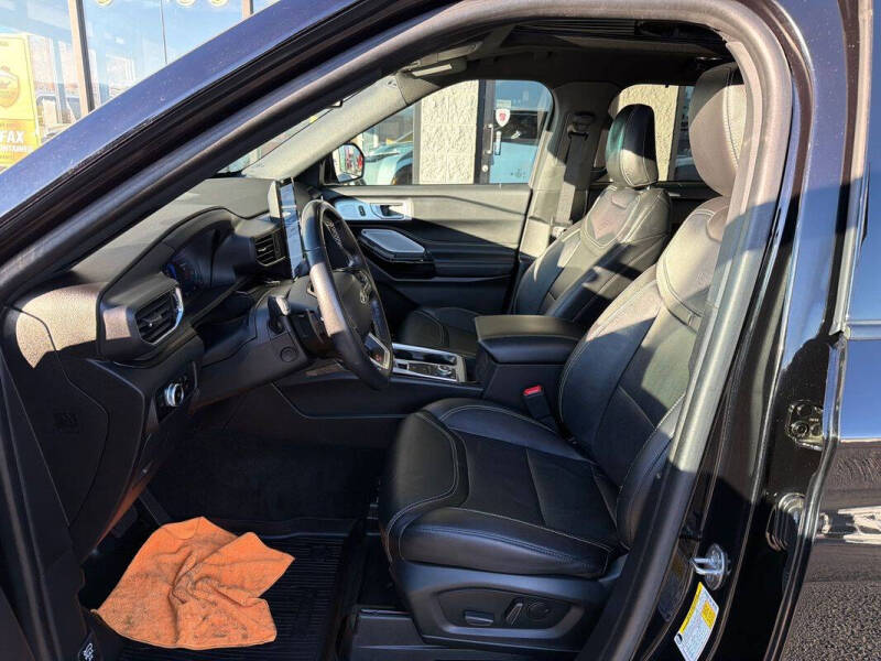 2023 Ford Explorer ST