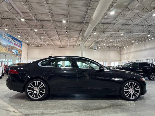 2016 Jaguar XF 35t Prestige