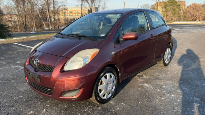 2009 Toyota Yaris Base's photo
