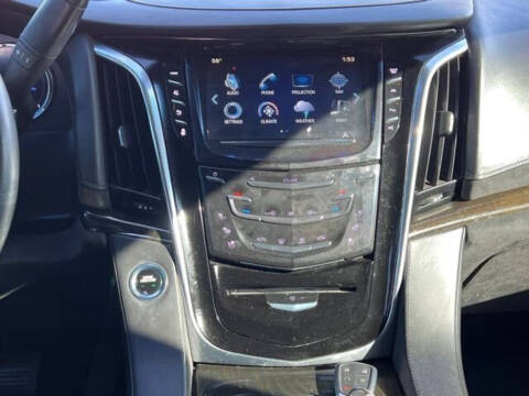 2018 Cadillac Escalade Platinum