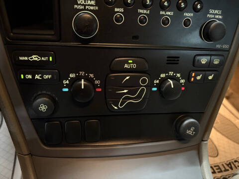 2006 Volvo XC70