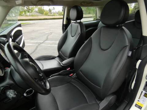 2013 MINI Hardtop Cooper