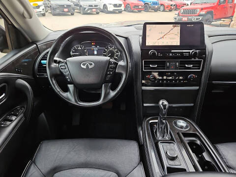 2024 Infiniti QX80 Luxe