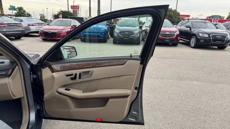 2010 Mercedes-Benz E-Class