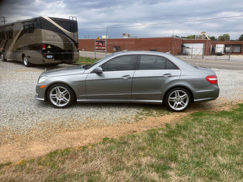 2011 Mercedes-Benz E-Class for sale at T & T Sales, LLC in Taylorsville NC
