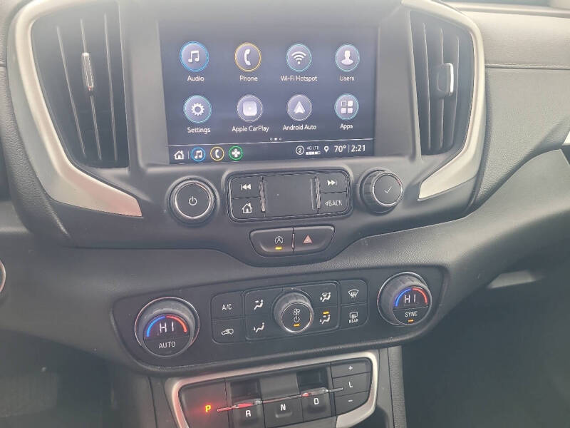 2022 GMC Terrain SLT