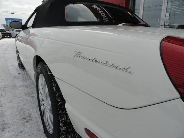 2002 Ford Thunderbird Deluxe