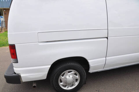 2013 Ford E-Series