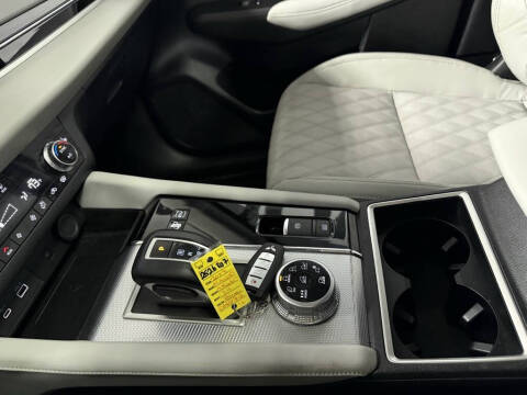 2023 Mitsubishi Outlander PHEV SEL