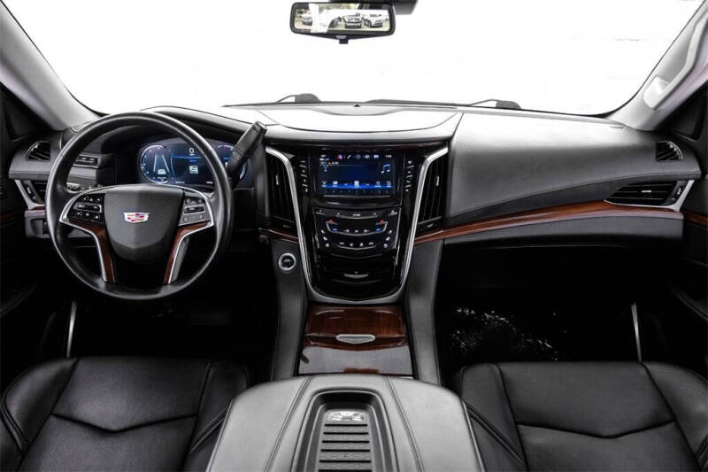 2020 Cadillac Escalade Premium Luxury