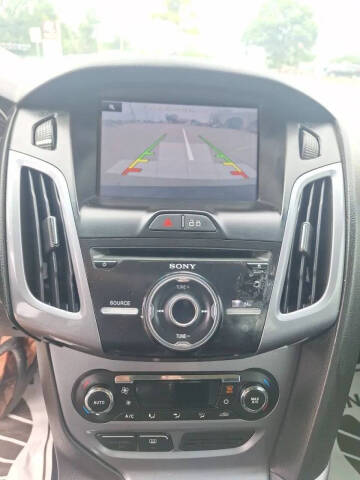 2014 Ford Focus Titanium