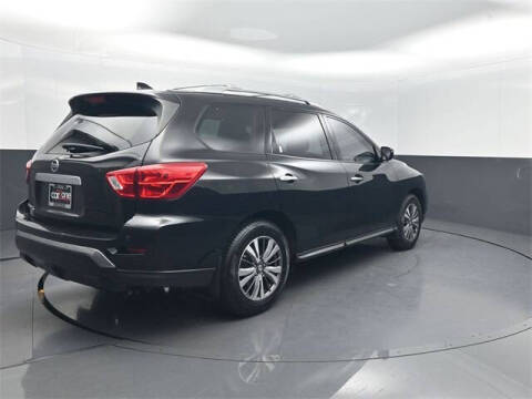 2019 Nissan Pathfinder S