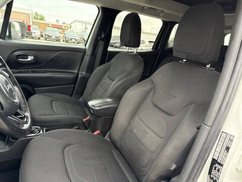 2017 Jeep Renegade Altitude