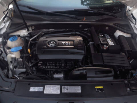 2016 Volkswagen Passat 1.8T SE