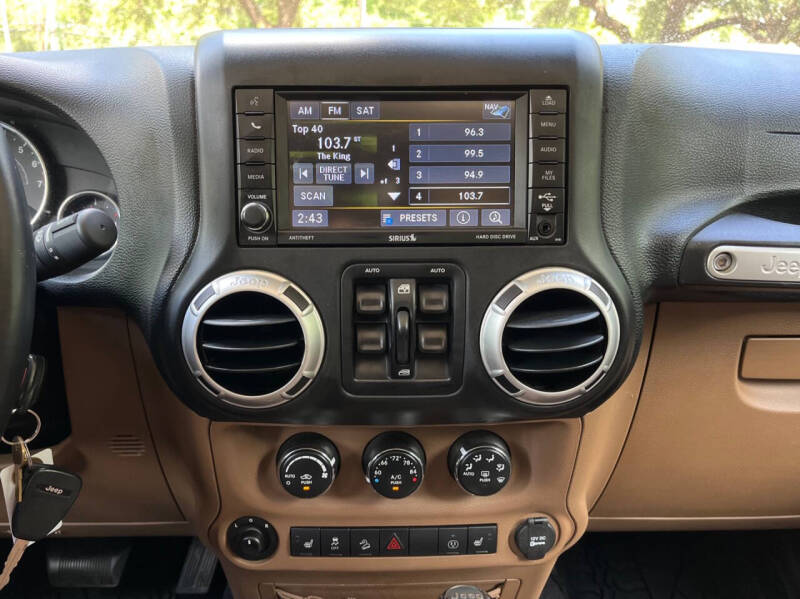 2016 Jeep Wrangler Unlimited Sahara