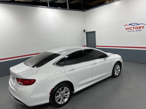 2016 Chrysler 200 Limited