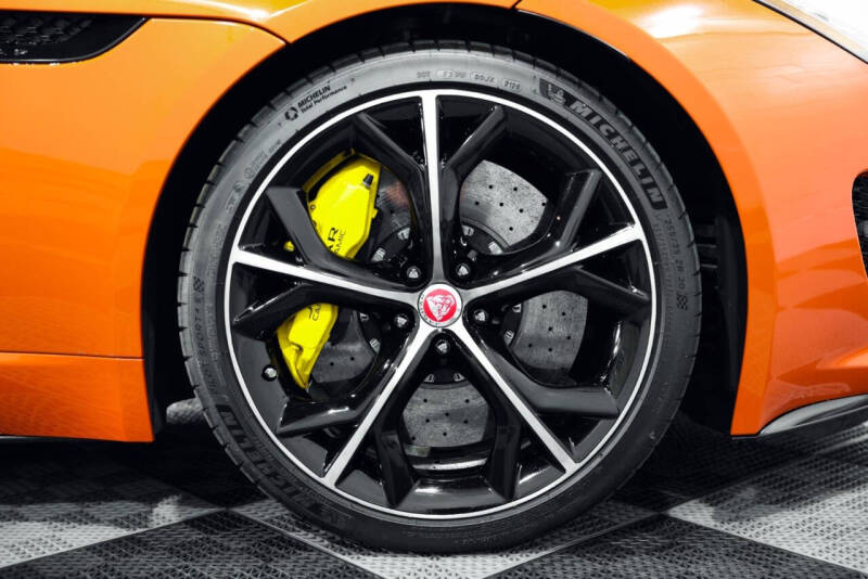 2015 Jaguar F-TYPE R