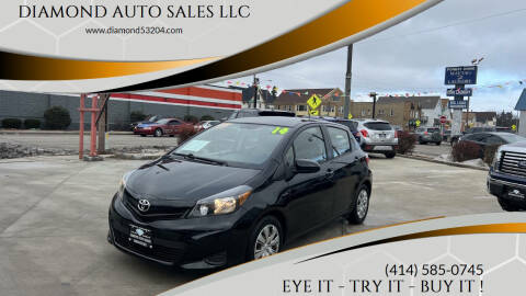 2014 Toyota Yaris 5-Door LE