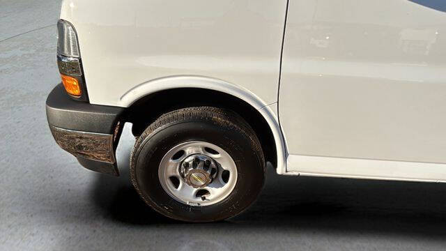 2024 Chevrolet Express LT 3500