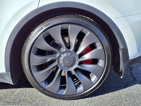 2023 Tesla Model Y Performance