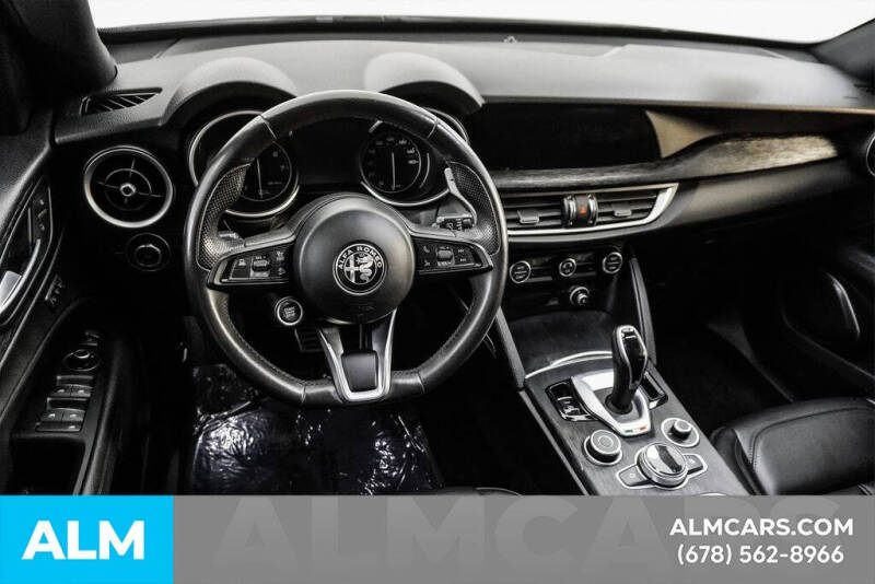 2022 Alfa Romeo Stelvio Sprint