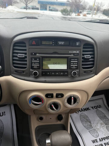 2009 Hyundai Accent GLS