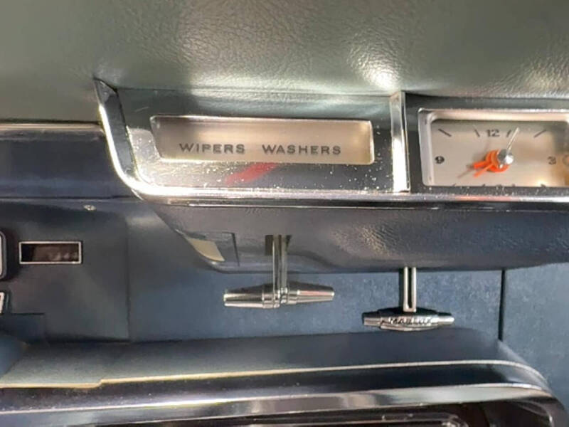 1965 Ford Thunderbird