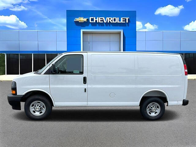 2026 Chevrolet Express 2500