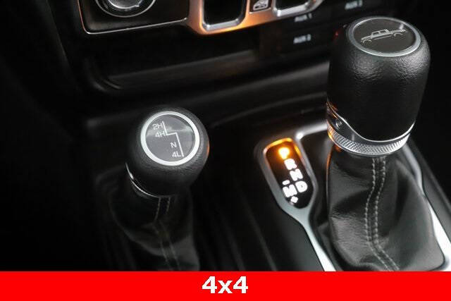 2024 Jeep Gladiator NightHawk