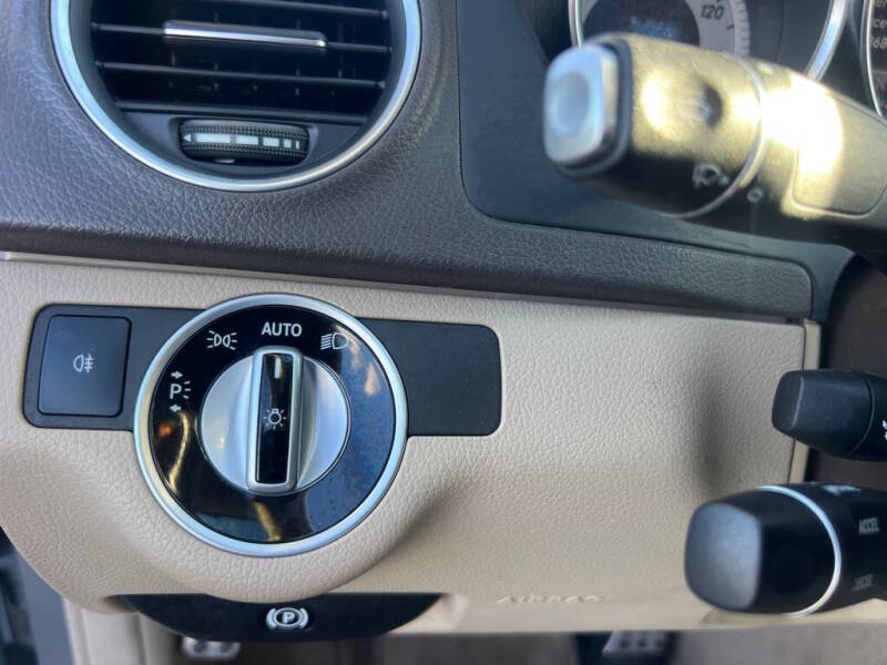 2013 Mercedes-Benz C-Class