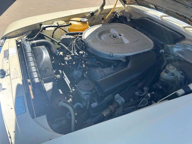 1982 Mercedes-Benz SL-Class