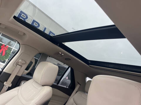 2020 Ford Explorer Platinum