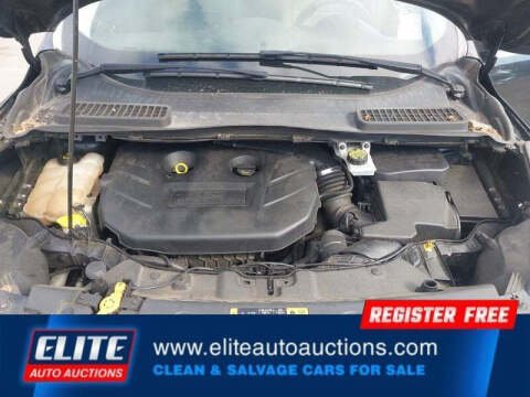 2015 Ford Escape SE