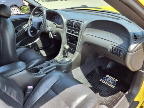 2001 Ford Mustang GT