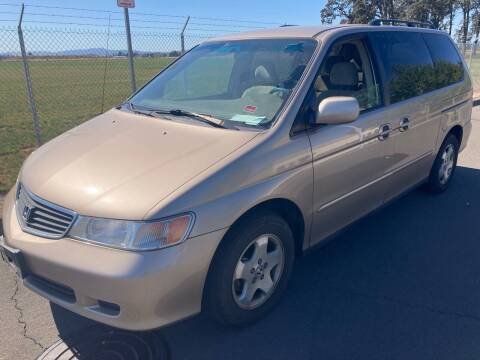 2000 Honda Odyssey for sale at Blue Line Auto Group in Portland OR