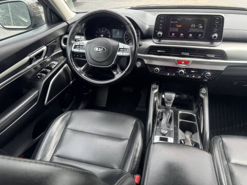 2020 Kia Telluride S