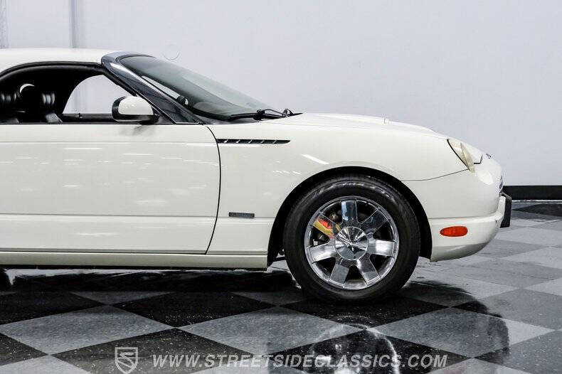 2002 Ford Thunderbird Deluxe