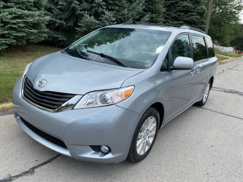 2014 Toyota Sienna for sale at Elite Motors in Bellevue NE